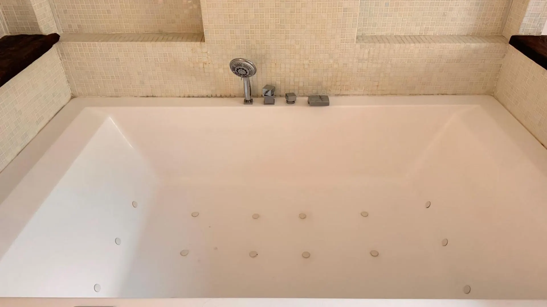 Casa Bisou Italia Wifi Et Parking Free Privato Villa Diano San Pietro